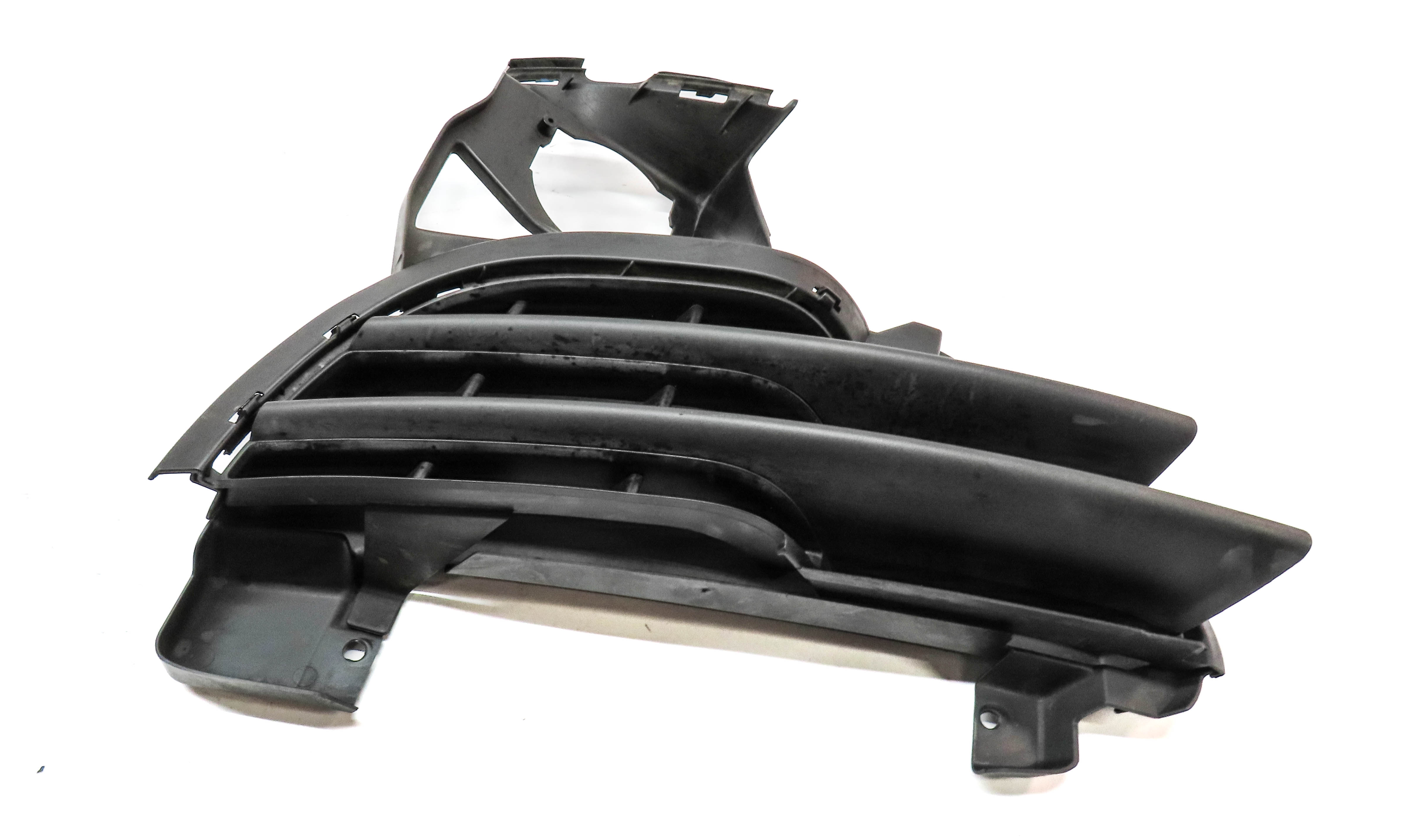 11-14 PORSCHE CAYENNE (958) FRONT LEFT DRIVER SIDE LOWER BUMPER GRILLE END TRIM — exact item pictured